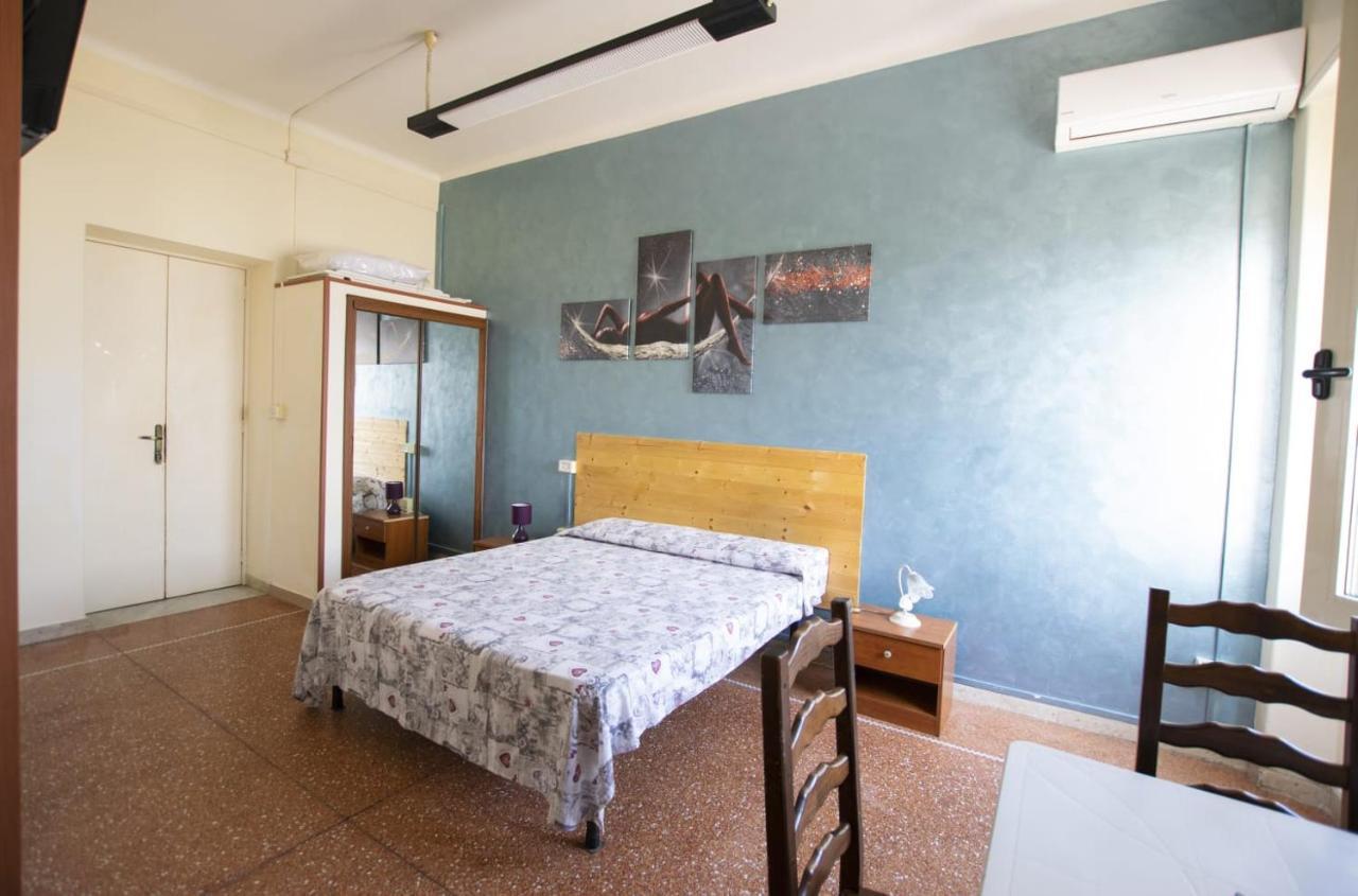 Les Suites Corso Roma Gallipoli Exterior foto